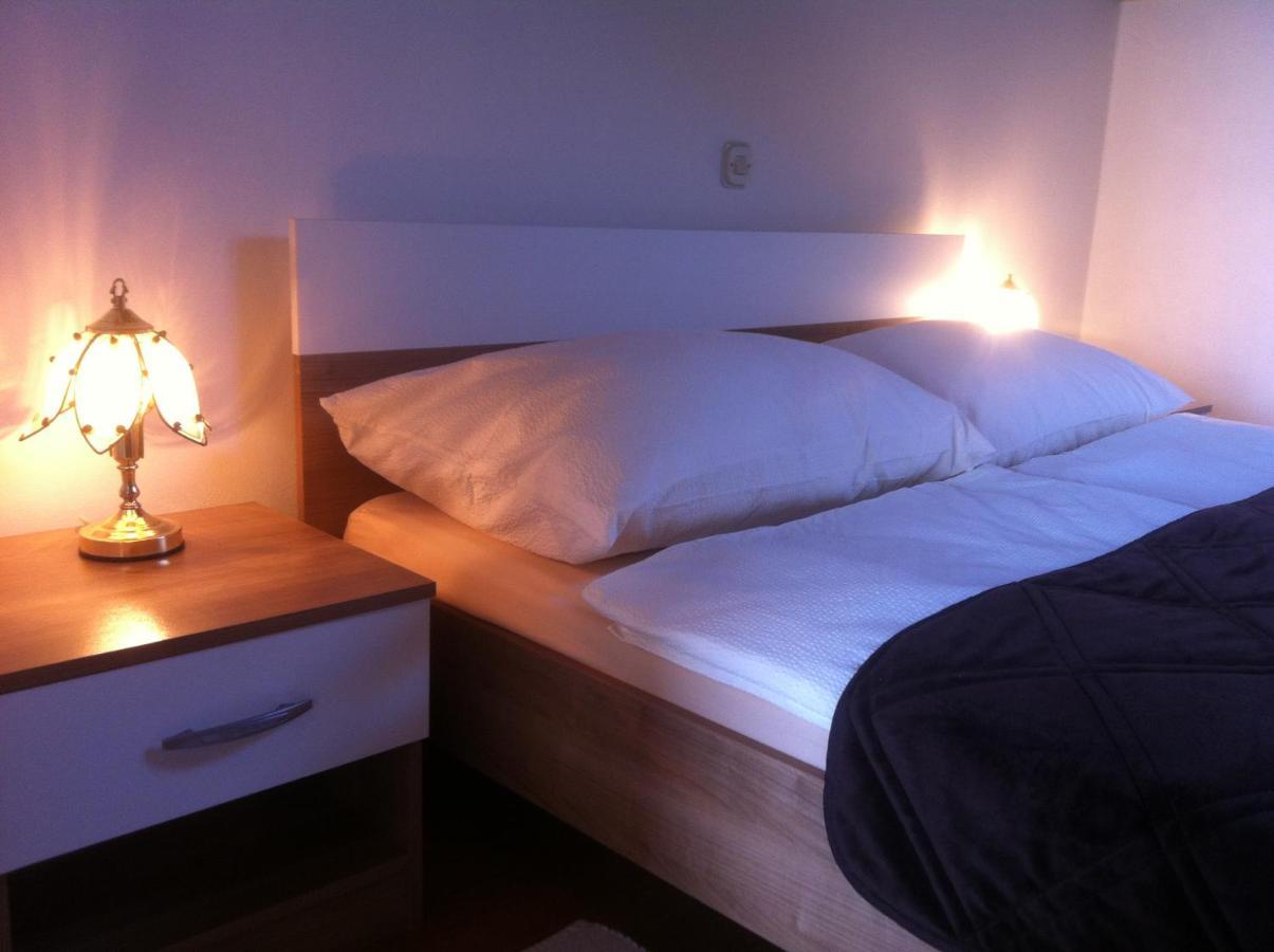 Apartment Preka Palit Kültér fotó