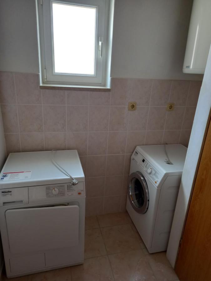 Apartment Preka Palit Kültér fotó